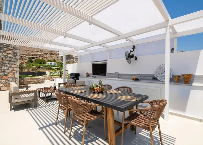 Lindian Poem Villa *